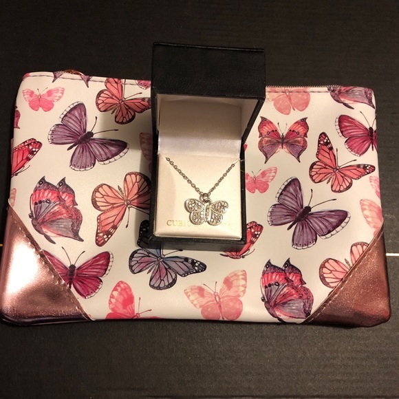 Necklace - Picture 2 of 3